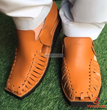 Handmade Tan Leather Peshawari Sandals: Traditional Kaptaan Shoes