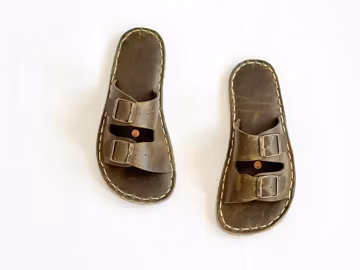 Women Olive Green Leather Barefoot Sandals: Grounding Copper Rivet Slippers