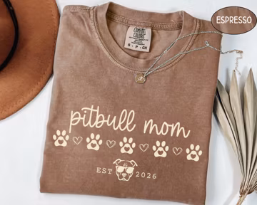 Custom Pitbull Mom Shirt Comfort Colors, Pittie Dog Mama Sweatshirt Gift for Dog Lover Name Tshirt Cute Personalized Dog Momma Owner T-shirt