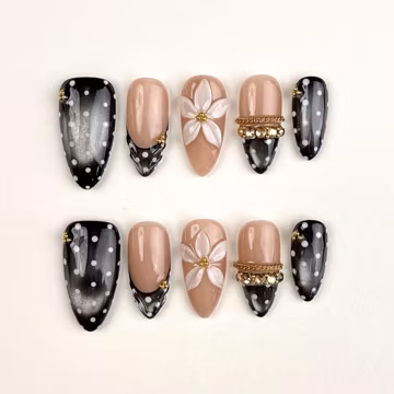 Black Elegant Cat Eye Press on Nails/Polka Dot Nails/French Tip Nails/3D Carving Nails/Vintage Luxury Nails/Handmade Birthday Party Nails