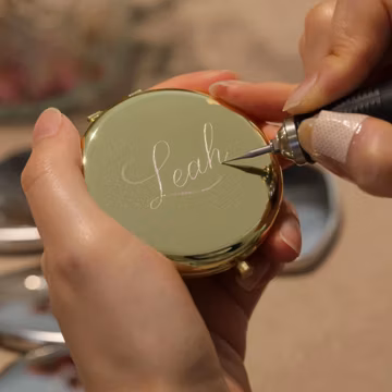 Personalized Mothers Day Gift, Hand Engraved Gold Compact Mirror, Custom Calligraphy Name, Gift for Her