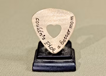 Couldn't pick a better mom bronze guitar pick - GP471