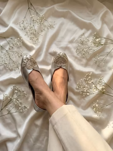 Afghani Jutti with Jewels: Handmade Bridal Khussa Shoes - Wedding Flats for Women