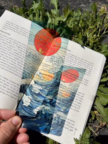 Traditional Japanese Style Ocean Waves Bookmark – Classic Wave Art, Nature-Inspired Gift for Art Lovers & Book Enthusiasts