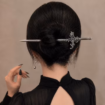Silver Sword Hair Pin for Women, Gothic Bridal Hair Accessory, Fantasy Hair Stick, Medieval Inspired Hair Jewelry, Elegant Bun Pin Gift