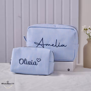 Custom Monogrammed Toiletry Bag Makeup bag Bridesmaid gifts Personalized Travel Makeup Bag Large Capacity Storage Bag Bridesmaid Makeup Bag