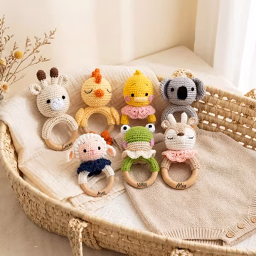 Personalized Crochet Animal Rattle, Wooden Ring with Baby Name, Handmade Newborn Gift, Baby Shower & Christening Keepsake