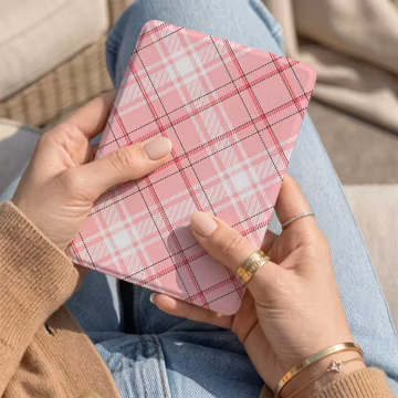 Pink Plaid Kindle Case, Coquette Aesthetic Kindle Cover, Kindle Paperwhite Case, Custom Kobo Case, Kindle11/12th, Gift For Readers
