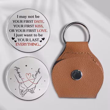 Personalized Your Last Everything Pocket Hug Token, Custom Name Promise Keychain, Anniversary Couple Gift, Hand-Holding Couple Keepsake