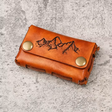 Handmade Mountain Leather Card Wallet: Rustic Full Grain Design