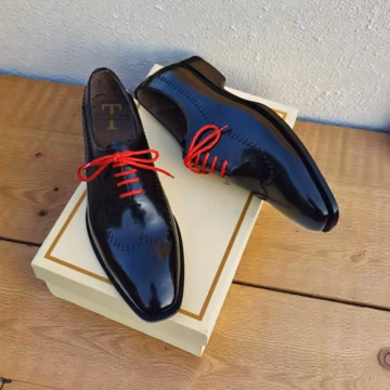 Luxury Black Leather Oxford Shoes, Handmade Classic Oxfords with Red Laces Trending Menβs Footwear