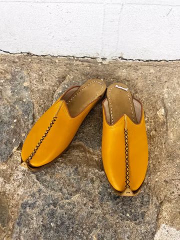 Mustard Yellow Leather Babouche Slippers – Handmade Sheep & Calf Leather, Unisex Sizes 36–41