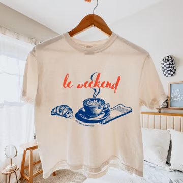 Le Weekend Coffee Boxy Cropped Top, Croissant Crop Tee, French Crop Shirt, Weekending Crop Top,Retro Graphic Tee,Vintage Aesthetic Paris Tee