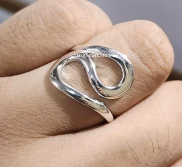 925 Sterling Silver Loop Ring, Handmade Minimalist Jewelry, Bold Curve Flowing Ring for Women, Mother’s Day Jewelry, Unique Gift for Her