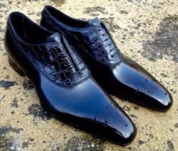 Handmade Croc-Embossed Leather Oxford Dress Shoes: Pointed Toe Brogue