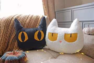 Cat Pillow Sewing Pattern: Spooky Halloween Cushions (PDF Digital Manual)