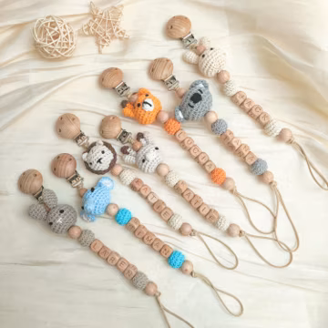 Personalized Pacifier Clip, Custom Dummy Clip, Pacifier Holder, Soother Clip, Binky Clip, Baby Shower Gift, Baby Gift, Animal pacifier clip