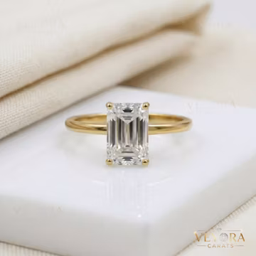 Emerald Cut Lab Diamond Ring | 14K Gold Halo Engagement Ring
