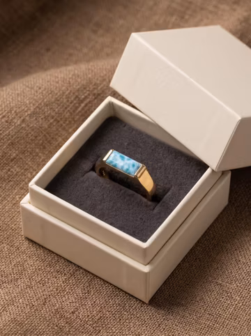 Natural Baguette Larimar Ring, Minimalist Bar Ring for Wedding, East West Rectangular Ring, 14K Yellow Gold, Geometric Blue Gemstone Ring