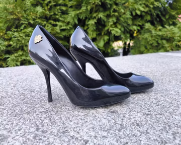 GUCCI Black patent leather women shoes heels EUR 36 | US 6
