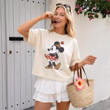Comfort Colors® Minnie Boxy Cropped Shirt, Cute Minnie Shirts, Retro Minnie T-shirt, Mouse Shirt, Family Vacation Tshirt, Mickey Lover Gift