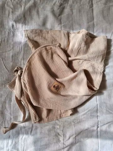 Sad beige breastfeeding cover, nursing cover, baige muslin, breastfeeding support, nursing accessories, gift for mum, breastfeeding tool