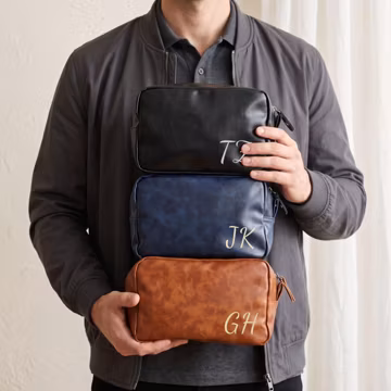Personalized Leather Toiletry Bag for Men/ Custom Dopp Kits/ Men's Travel Bag/ Groomsmen Dopp Kit for Him/ Anniversary Gift for Men