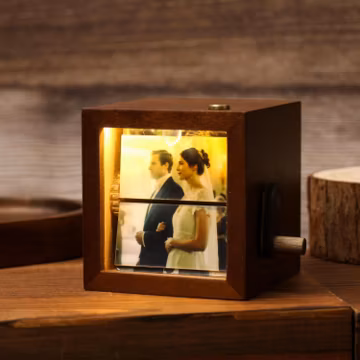 Custom Wedding Day Flip Book Frame Animation Machine, Mechanical Hand Motion Photo Album, Wooden Handicraft, Anniversary Gift for Couple