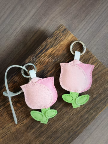 Leather Rose Bag Charm, Handmade Leather Bag Charm, Leather Handbag and Purse Charm, Cute Rose Keychain Charm, Valentine's Gift