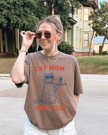 Cat Mom Social Club Shirt, Vintage Cat Lover Tee, Comfort Colors Shirt, Funny Cat Mom Gift, Retro Cat Graphic Tee