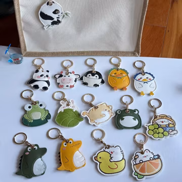 Animal Airtag Holder: PU Leather Keychain Bag Charm