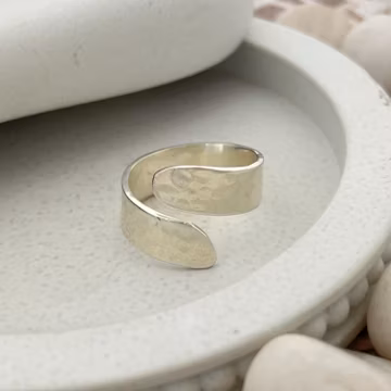 Hammered Sterling Silver Adjustable Wrap Ring: Artisan Unisex Jewelry