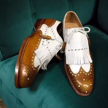 Men's Dress Shoes Two Tone Leather Brogue, Wingtip Oxford Shoes with Fringes, Formal Business Wedding Footwear