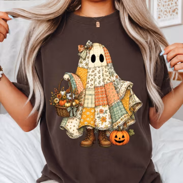 Patchwork Ghost Shirt, Cute Halloween T-Shirt, Vintage Quilt Ghost Tee, Cottagecore Fall Shirt, Pumpkin Graphic Tee, Spooky Season Top