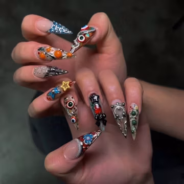 Handmade Avant Garde Press On Nails / Surreal Art Nails / Maximalist Statement Nails / Editorial Fashion / Alternative Fake Nails