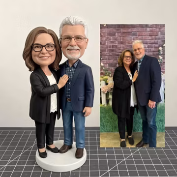 Custom Bobblehead Couple Figurine, Handmade Anniversary Gift for Parents
