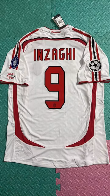 Inzaghi 9 Retro Football Jersey Vintage Style Soccer Shirt Fan Gift