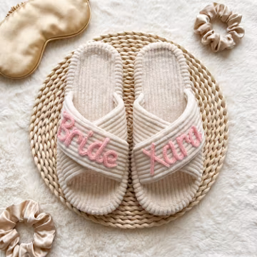 Personalized Chenille Name Bride Slippers, Custom Getting Ready Gift, Bridesmaid Slippers, Bachelorette Party Favor, Bridal Spa Cloud Slides