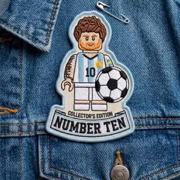Number Ten Soccer Legend Patch | Block Figure Athlete Badge | Blue & White Striped Jersey Embroidered Iron-On | Soccer Fan Gift