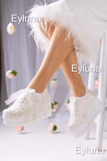 Pearl Platform Bridal Sneakers – Ivory Lace Wedding Shoes – Comfortable Bride Tennis Shoes
