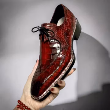 Handmade Burgundy Leather Oxford Wingtip Shoes: Bespoke Lace-Up Style