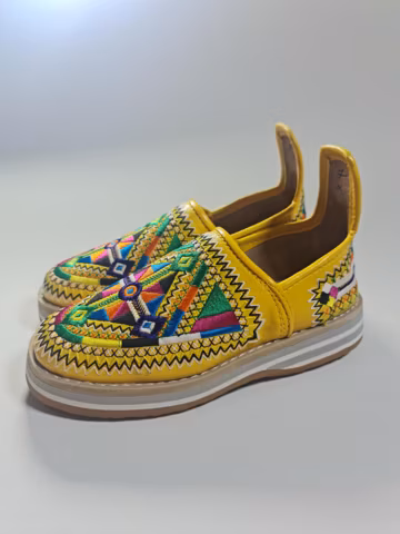 Colorful Moroccan Babouches for Women and man Handmade Embroidered Boho Slip-On Shoes – Ethnic Leather Flats – Bohemian Moroccan Slippers