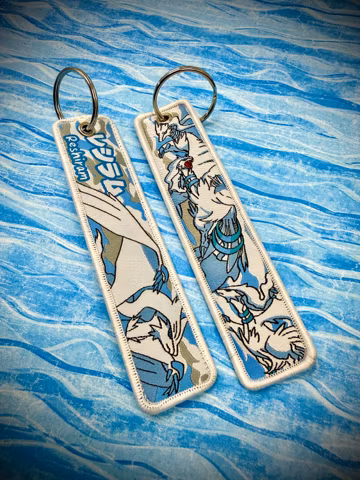 1 Piece Double Sided 5 Inch Reshiram Keychain