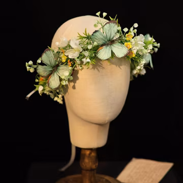 Handmade Butterfly Flower Crown, Bridal Woodland Headpiece, Handmade Floral Halo Wreath, Boho Wedding Hair Accessory,Fairy Cottagecore Tiara