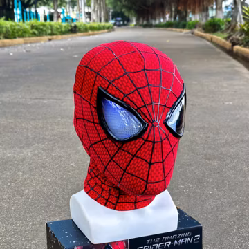 Spider Mask with Remote Control - Comfortable Skin-friendly Design, Red and Blue Lights, Ideal for Cosplay, Halloween, Christmas, and party