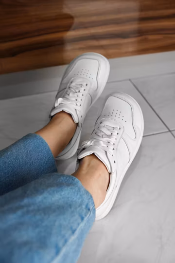 Women Lace Up White Sneakers, Closed Toe Trainers, Handmade Anatomical Natural Leather Shoes, Everyday Casual Work Footwear, READY TO SHIP