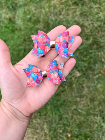 pumpkin bow, pink fall bow, pink piggies, fall piggies, pigtail bows, pigtail bow set, fall hair bows for girls, fall bows for toddler