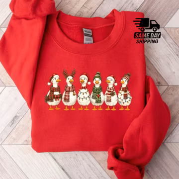 Christmas Duck Sweatshirt, Cute Goose Xmas Crewneck Top, Farmhouse Christmas Sweatshirt, Winter Duck Lover Top, Cozy Holiday Duck Sweatshirt