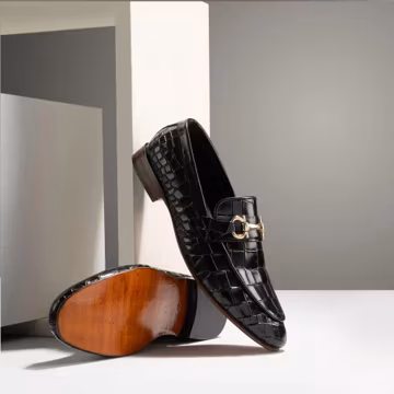 Handcrafted Men’s Crocodile Shoes – Elegant Handmade Men’s Leather Formal Shoes in Black