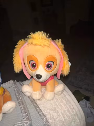 PAW Patrol Skye Plush Toy – Cute Flying Pup Stuffed Animal, Soft Skye Plushie Gift for Kids